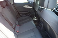 Audi A4 Quattro Avant 40 2.0 quattro S-Line