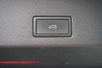 VW Golf VIII Variant R-Line eTSI