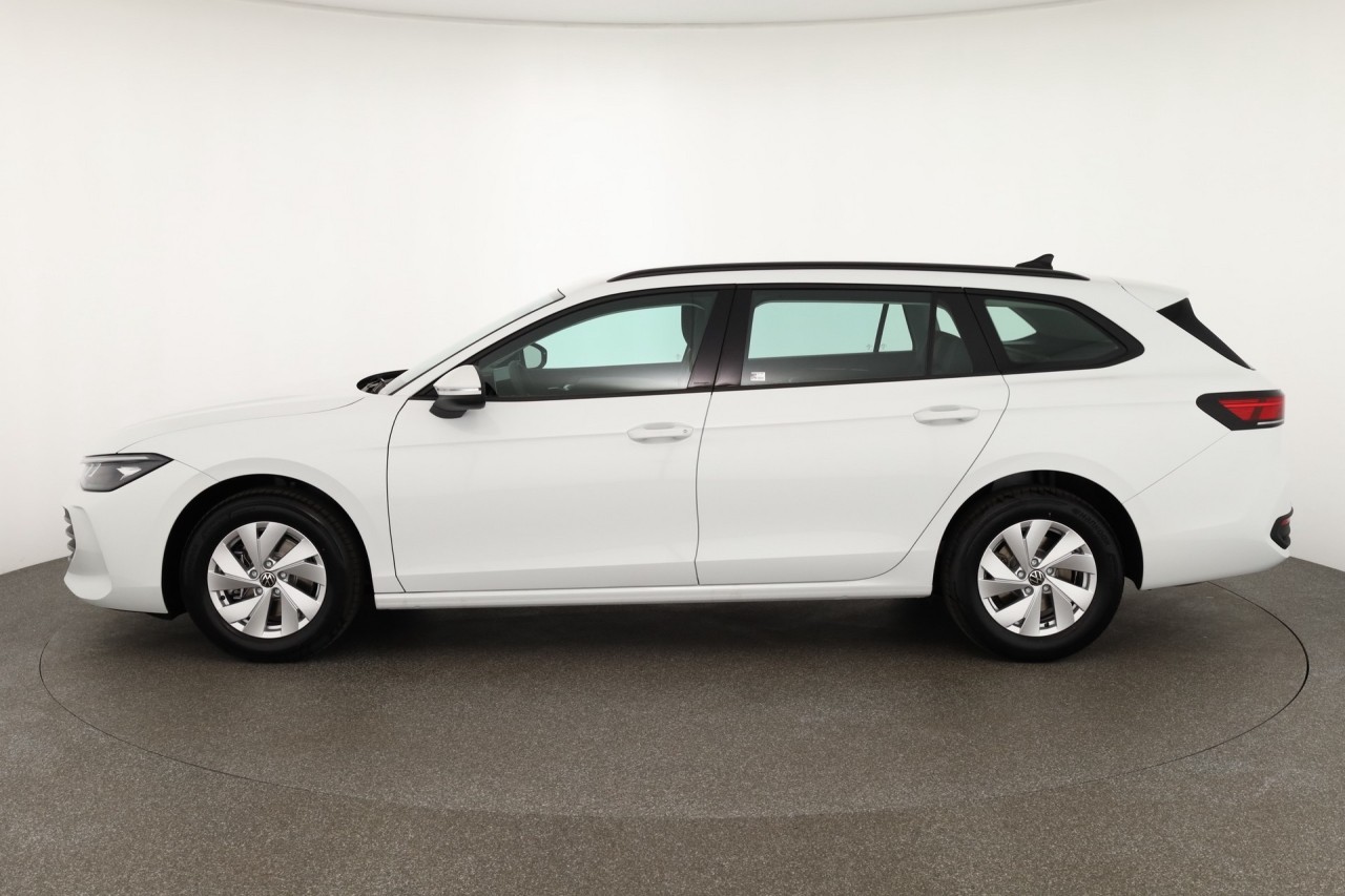 VW Passat Variant 1.5 eTSI DSG