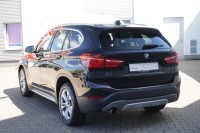 BMW X1 sDrive 18 i X-Line