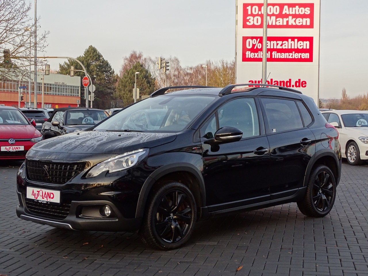 Peugeot 2008 1.2 PureTech Black Edition
