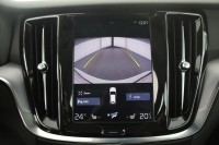 Volvo V60 Momentum Pro