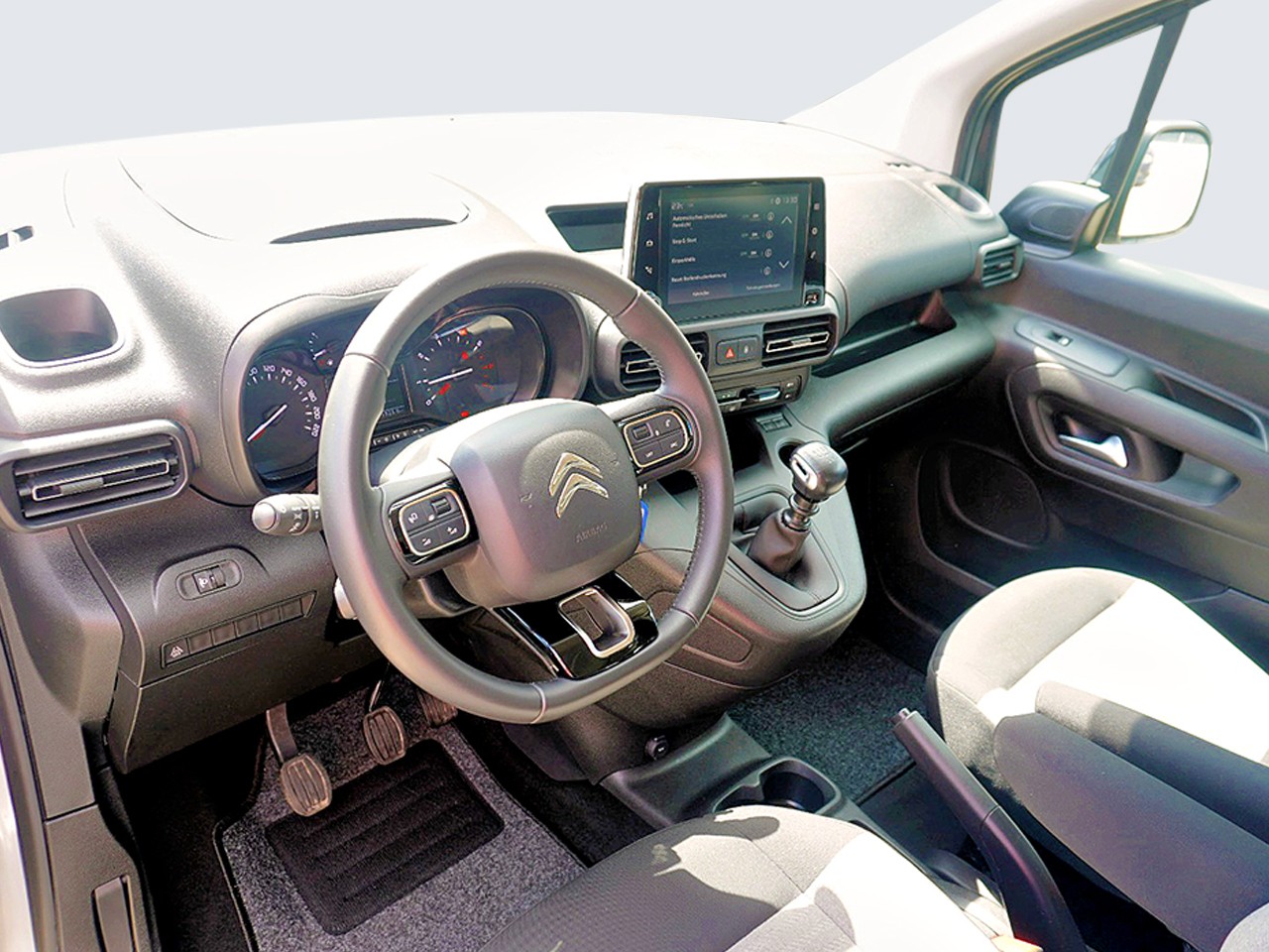 Citroen Berlingo 1.2 PureTech 110 Feel M APP 180° SHZ