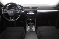 Skoda Superb Combi 1.5 TSI DSG Ambition