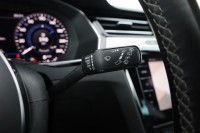 VW Passat Variant 2.0 TSI 4Motion R-Line