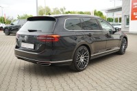 VW Passat Variant 1.8 R-Line