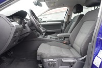 VW Passat Variant 1.5 TSI R-Line