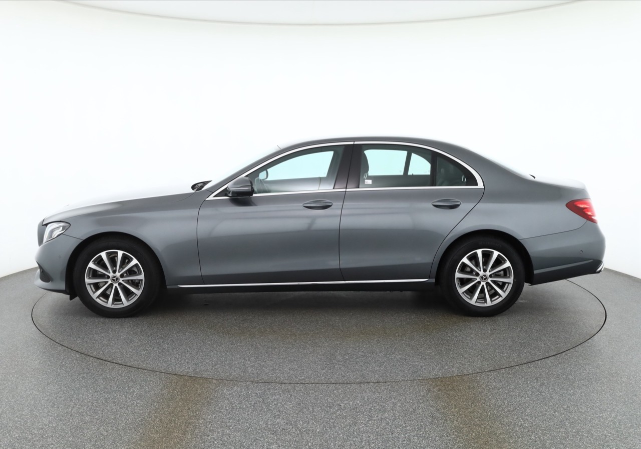Mercedes-Benz E 200 E200 4Matic Avantgarde