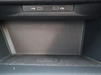 VW Golf VIII Variant Life eTSI