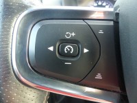 Volvo XC 40 XC40 2.0 M-Hybrid R Design