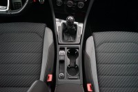 VW Golf VII Variant 1.5 TSI R-Line