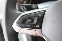VW Golf VIII Variant 1.5 TSI Goal