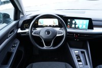 VW Golf VIII Variant 2.0 TDI Life DSG