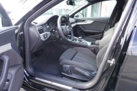 Audi A4 Quattro Avant 40 2.0 TDI quattro S line