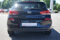 Hyundai i30 1.4 T-GDI Intro