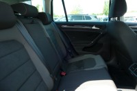 VW Golf VII Variant Highline R-Line