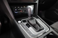 VW Passat Variant 1.5 TSI DSG Business