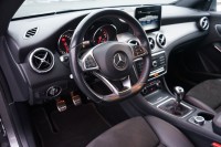 Mercedes-Benz CLA 180 AMG Line