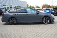 VW Golf VIII Variant 1.5 eTSI R-Line DSG