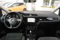 VW Touran 1.5 TSI R-Line