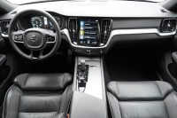 Volvo V60 B4 D Geartronic R Design