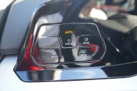 VW Golf VIII Variant 1.0 TSI