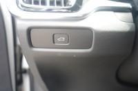 Volvo V60 Kombi 2.0 M-Hybrid Plus Dark
