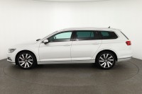 Vorschau: VW Passat Variant 1.5 TSI Highline DSG