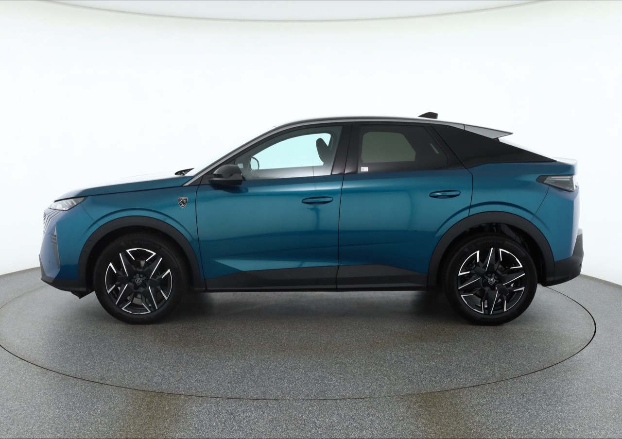 Peugeot 3008 GT+ 1.2 Hybrid 145 Aut.