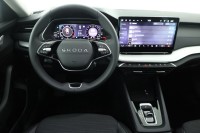 Skoda Octavia Combi 1.5 eTSI DSG