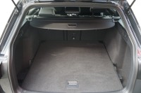 VW Golf Variant 2.0 TDI R-Line