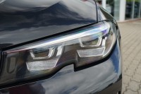 BMW 330 330e Advantage