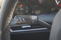 VW Golf VIII Variant R-Line eTSI