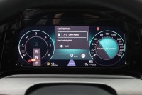 VW Golf VIII Variant 2.0 TDI DSG