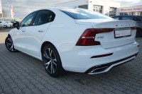 Volvo S60 2.0 R Design