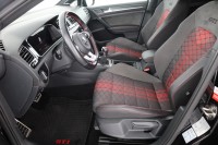 VW Golf VII 2.0 TSI DSG GTI TCR