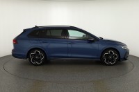 VW Golf VIII Variant 1.5 eTSI R-Line DSG