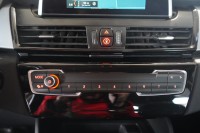 BMW 225 xe