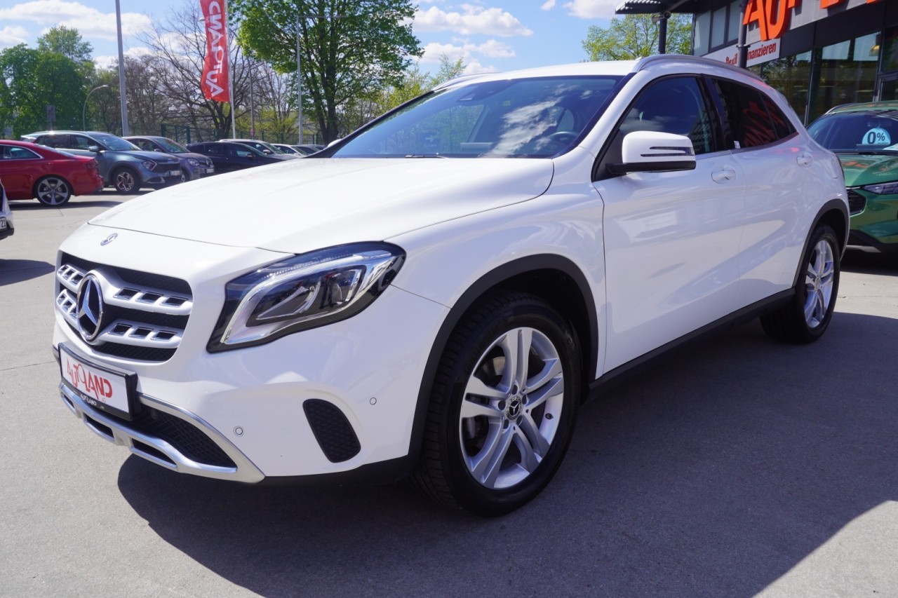 Mercedes-Benz GLA 180 Urban