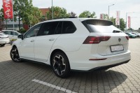 VW Golf VIII Variant 1.5 TSI R-Line