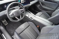 VW Passat Variant R-Line BlackStyle 2.0 TSI 4M DSG