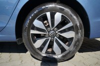 VW Golf VIII Variant 1.5 TSI Goal