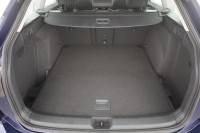 VW Golf VIII Variant 1.0 TSI