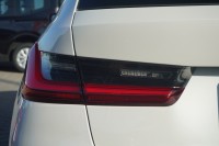 BMW 330 e Advantage