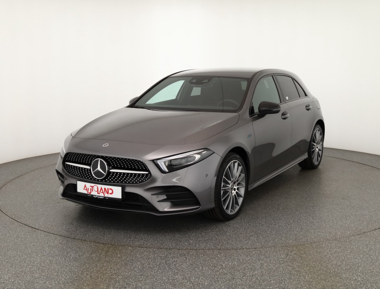 Mercedes-Benz A 250 A250 e AMG Line