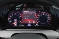 VW Golf VIII Variant 1.5 eTSI DSG Life