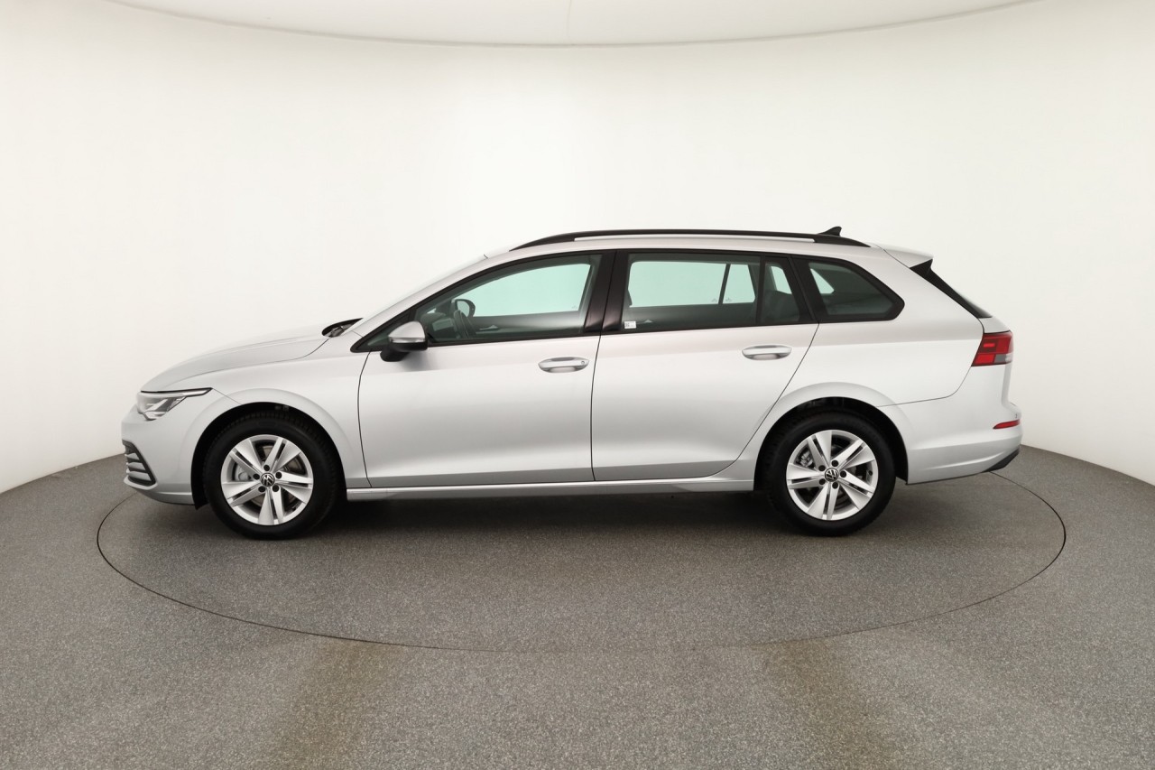 VW Golf VIII Variant 2.0 TDI