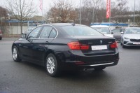 BMW 320 320i xDrive Luxury Line