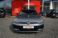 VW Passat Variant R-Line BlackStyle 2.0 TSI 4M DSG