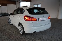 BMW 225 xe